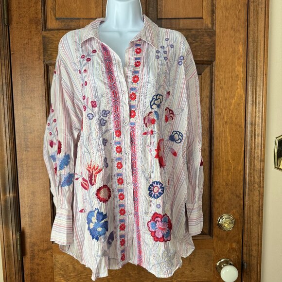 Johnny Was Workshop White w/Pinstripes & Embroidered Flowers Shirt 1X - Picture 1 of 14